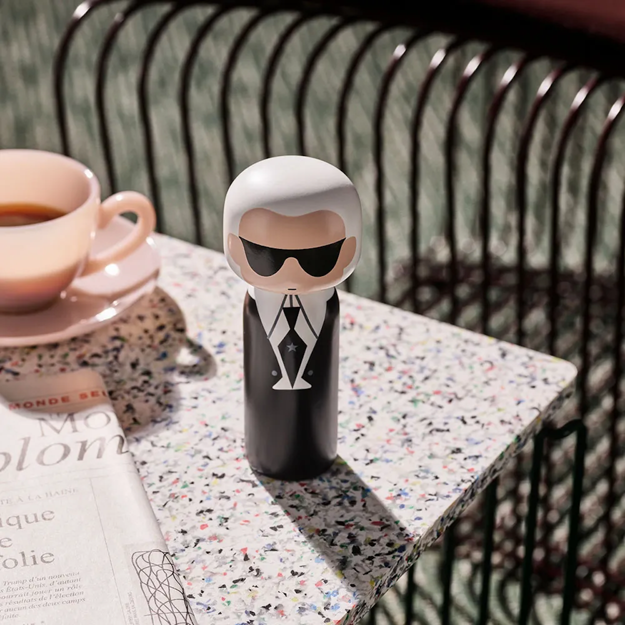 Karl Lagerfeld Takes The Met Store